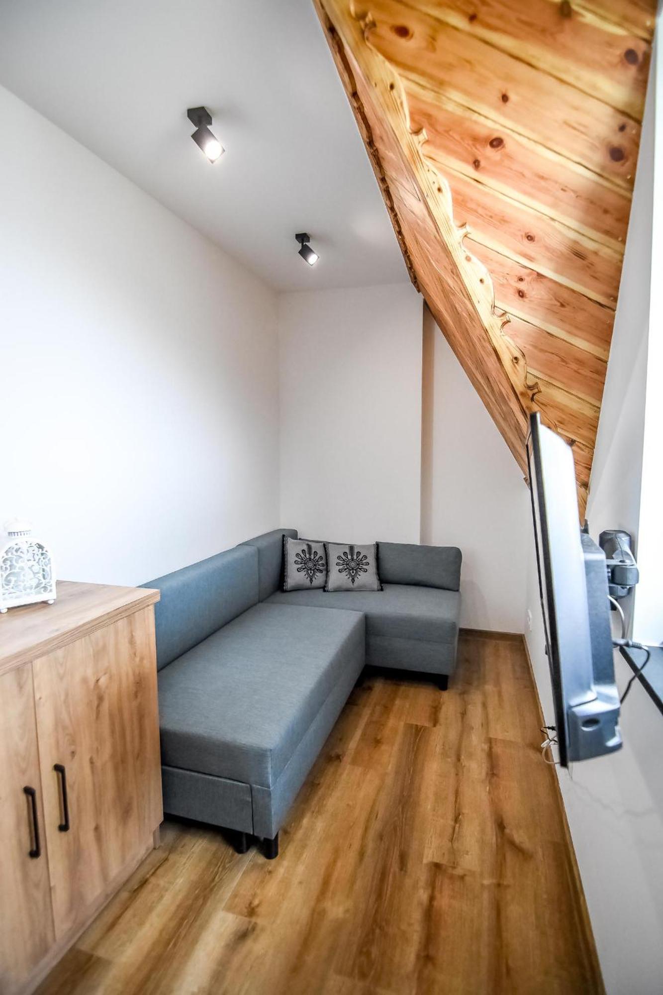 Michasiowka Apartment Czerwienne Екстериор снимка